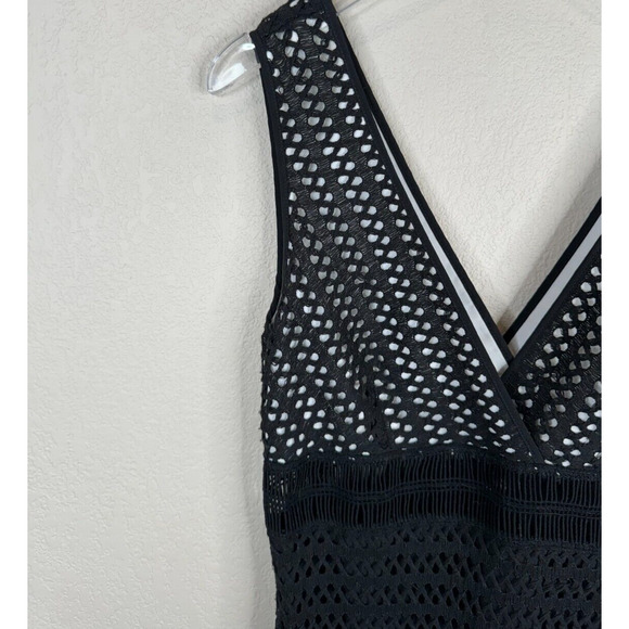 Sandro Paris Paola Mini Dress Size 1 Black Lace Crochet‎ Sleeveless Deep V Neck - Picture 4 of 16